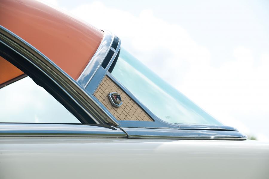  Ford Crestline Skyliner V8 1954 года  (фото 54 из 75)
